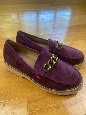 Corkys Hey Girl Literally Faux Suede Chunky Loafers SZ 8 Wine